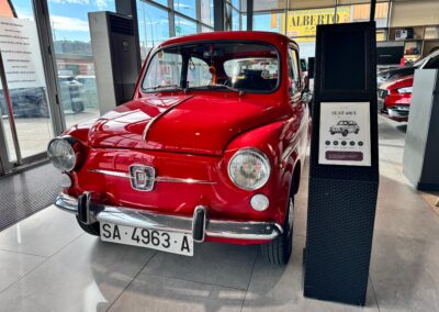 Exposicion_club_600_SEAT